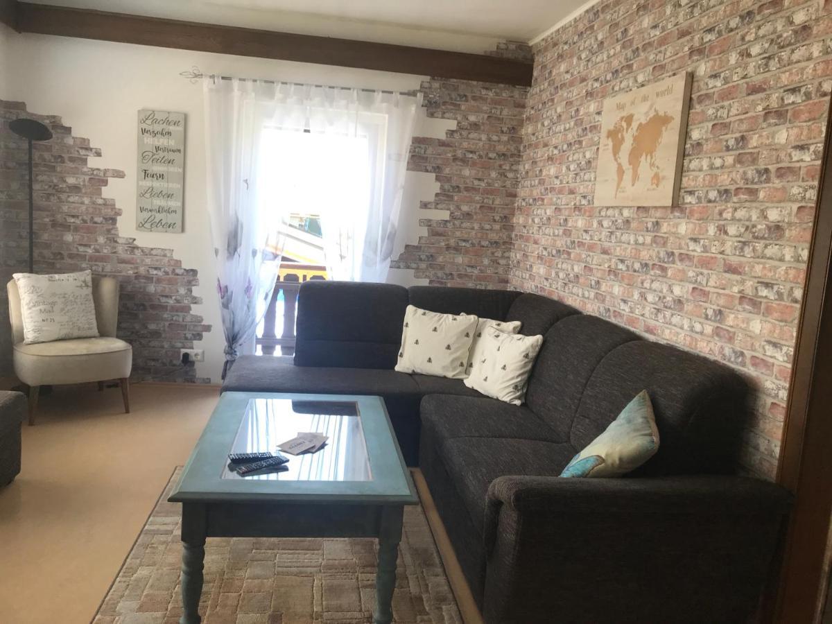 Ferienwohnung Groessing Finkenstein am Faaker See エクステリア 写真