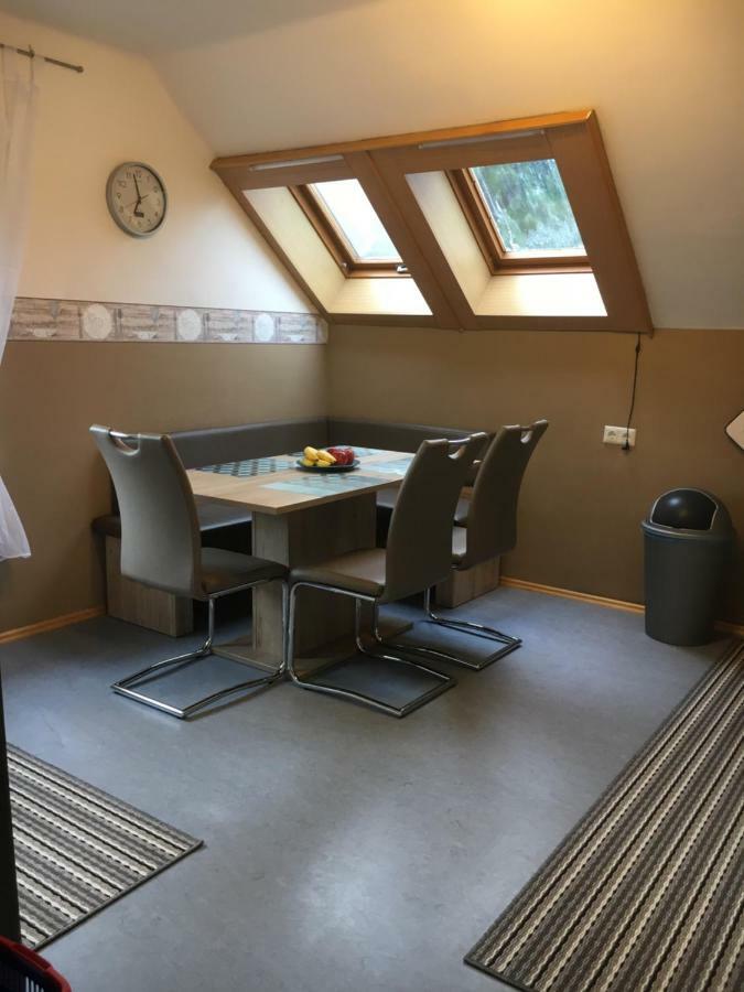 Ferienwohnung Groessing Finkenstein am Faaker See エクステリア 写真