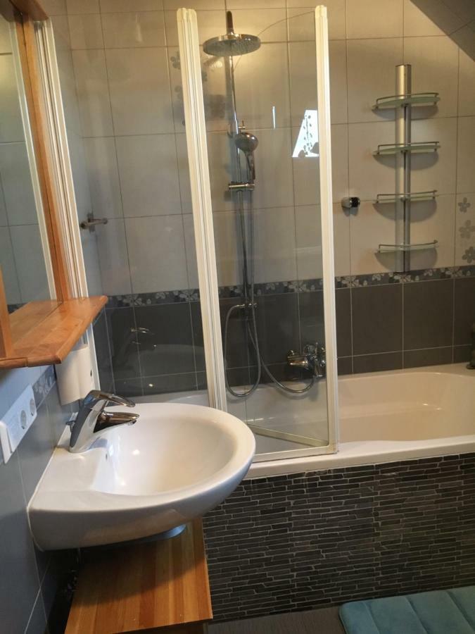 Ferienwohnung Groessing Finkenstein am Faaker See エクステリア 写真