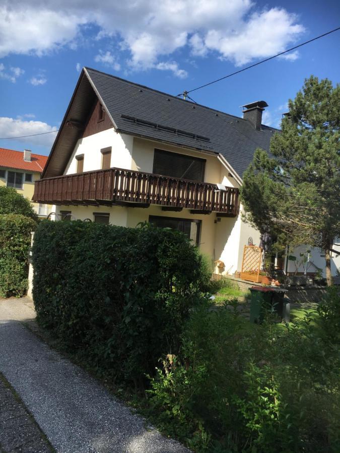 Ferienwohnung Groessing Finkenstein am Faaker See エクステリア 写真